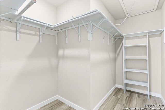 Image 14 of 24 For 322 Spaatz