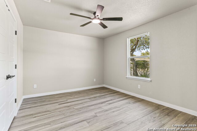 Image 16 of 24 For 322 Spaatz