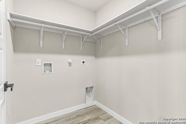 Image 20 of 24 For 322 Spaatz