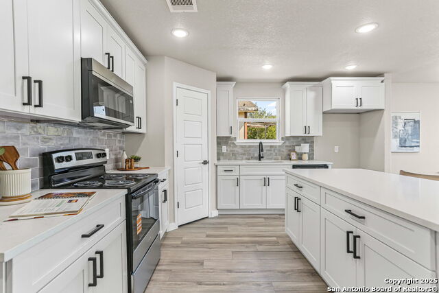 Image 6 of 24 For 322 Spaatz