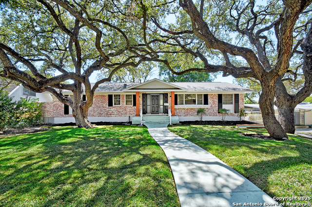 Image 2 of 33 For 1022 Mount Eden Drive