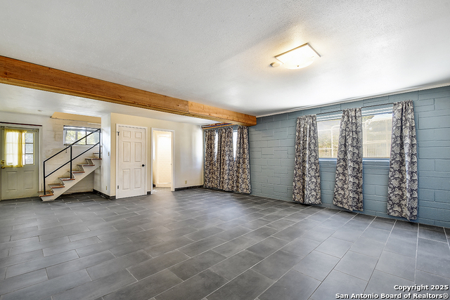 Image 21 of 33 For 1022 Mount Eden Drive