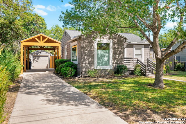 Details for 511 Meadowlane N, San Antonio, TX 78209