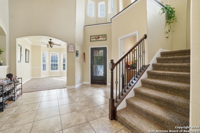 Listing photo id 7 for 5035 Thymus  