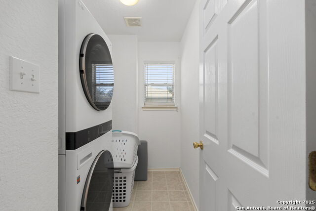 Image 20 of 34 For 8947 Burnt Path