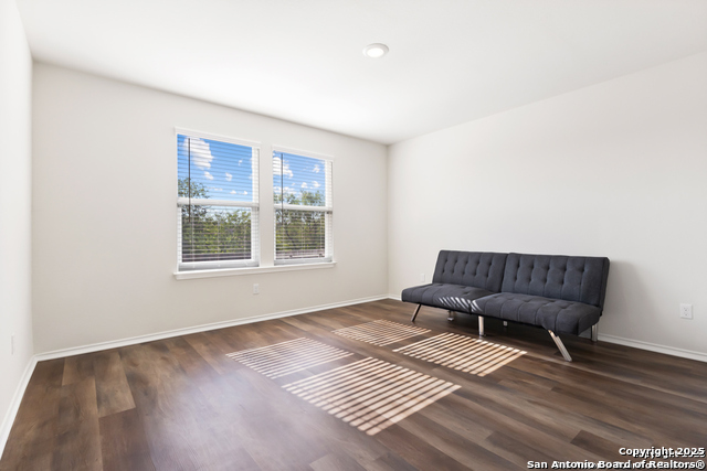 Image 15 of 26 For 550 Retama