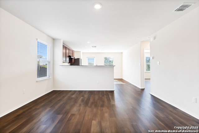Image 7 of 26 For 550 Retama