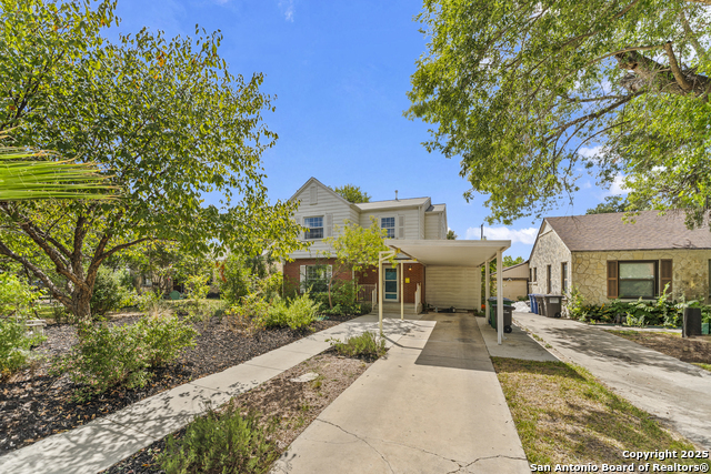 Image 2 of 56 For 268 North Dr