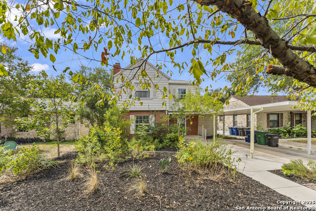 Image 3 of 56 For 268 North Dr