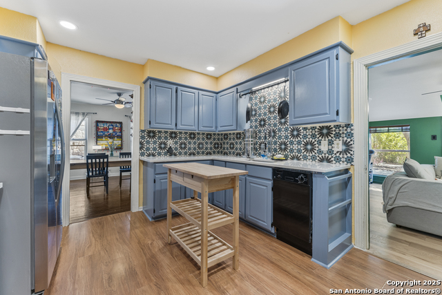 Image 7 of 56 For 268 North Dr