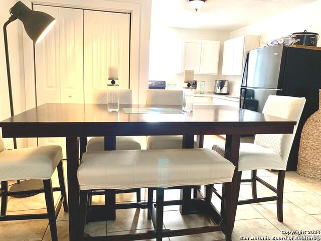 Image 5 of 11 For 1511 Ashby Place W 3