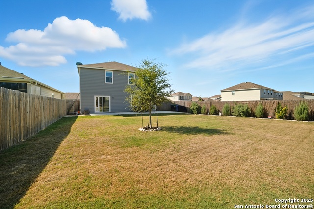 Image 26 of 29 For 12619 Antila