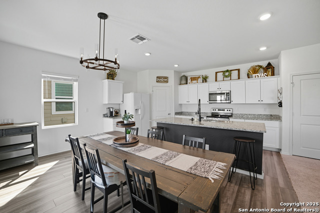 Image 4 of 29 For 12619 Antila