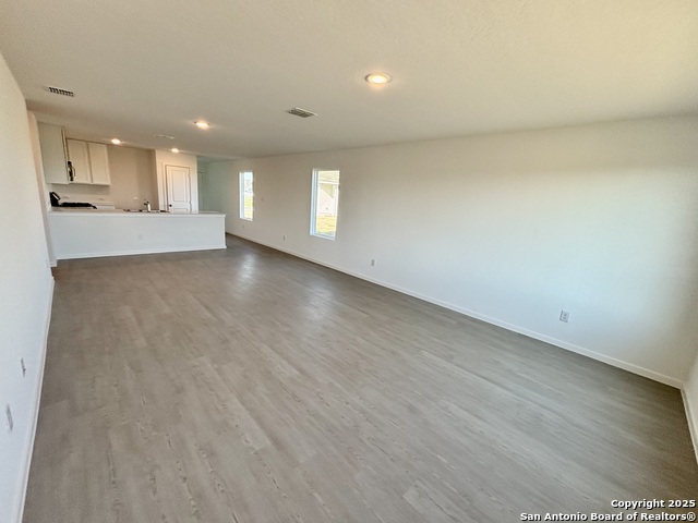 Listing photo id 4 for 5726 Willow Point