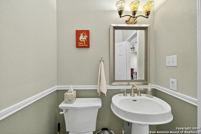 Image 17 of 35 For 6718 Grove Creek Dr