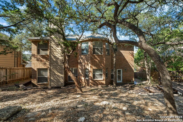 Image 29 of 35 For 6718 Grove Creek Dr