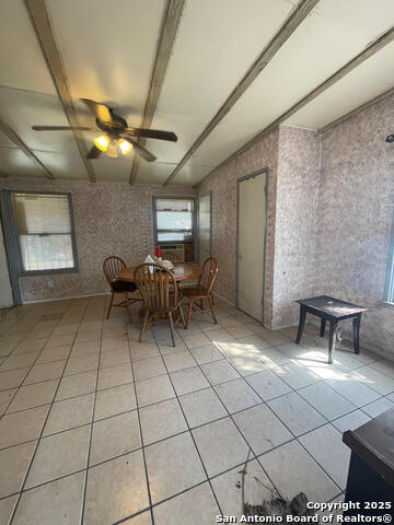 Image 24 of 26 For 727 Carney St