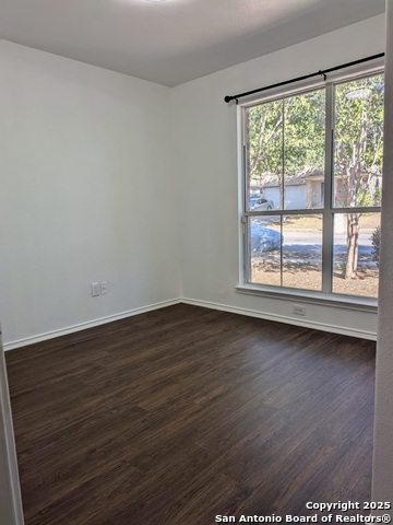 Image 14 of 15 For 531 Reba