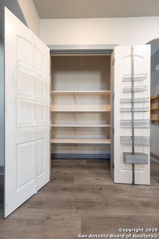 Image 11 of 28 For 636 Carriage House