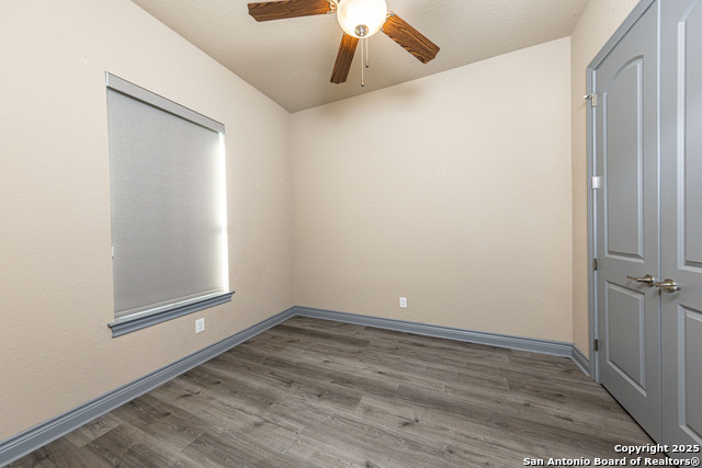 Image 17 of 27 For 636 Carriage House  30