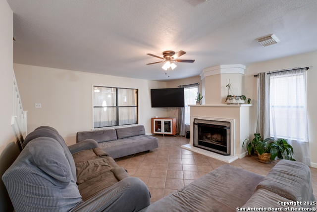 Image 4 of 28 For 13562 Mason Crest