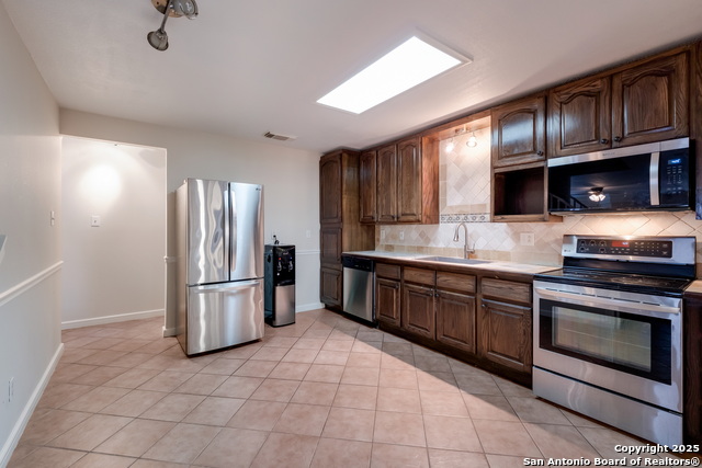 Image 6 of 28 For 13562 Mason Crest