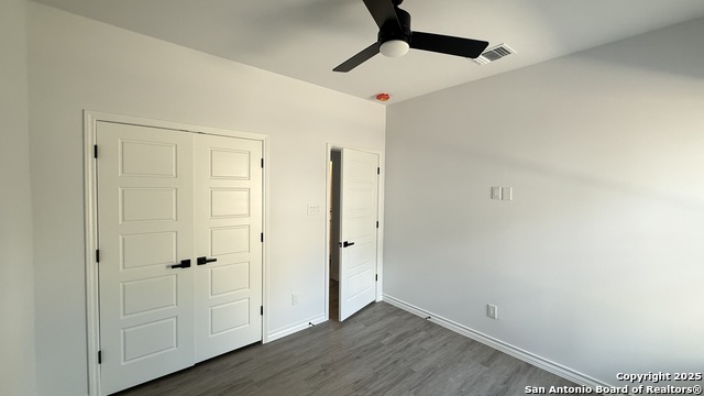 Listing photo id 19 for 124 Lookout Ct
