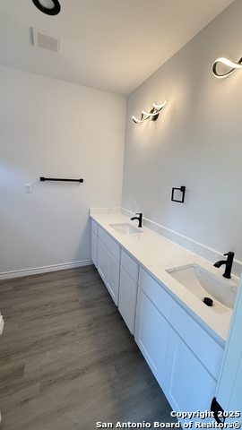 Listing photo id 23 for 124 Lookout Ct