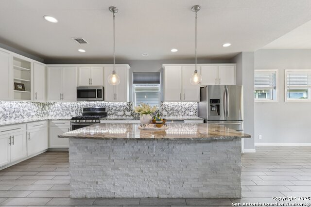 Image 12 of 36 For 8732 Stackstone