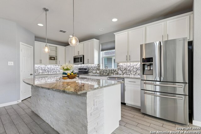 Image 15 of 36 For 8732 Stackstone