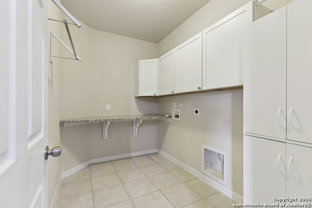 Image 20 of 36 For 8732 Stackstone