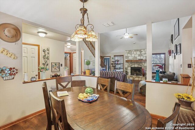 Listing photo id 8 for 31030 Setting Sun Dr