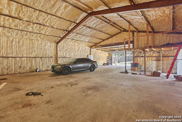 Listing photo id 2 for 31030 Setting Sun Dr