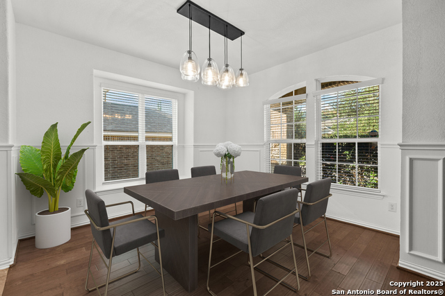 Image 4 of 22 For 7616 Mission Summit