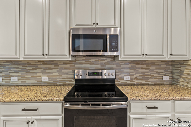 Image 8 of 22 For 7616 Mission Summit