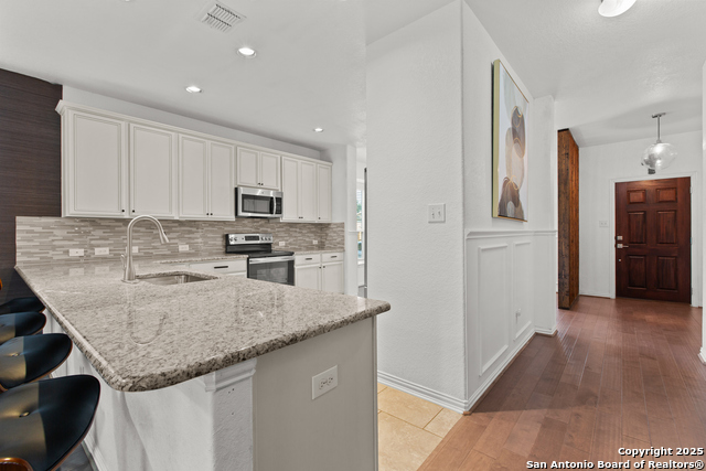 Image 9 of 22 For 7616 Mission Summit