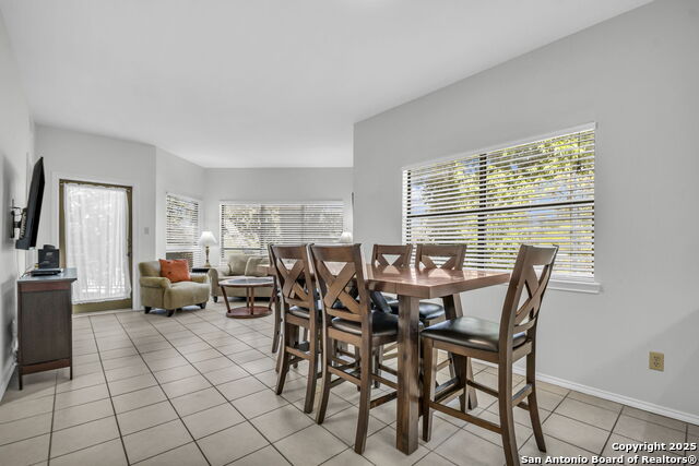 Image 9 of 21 For 401 Lincoln W Apt A101