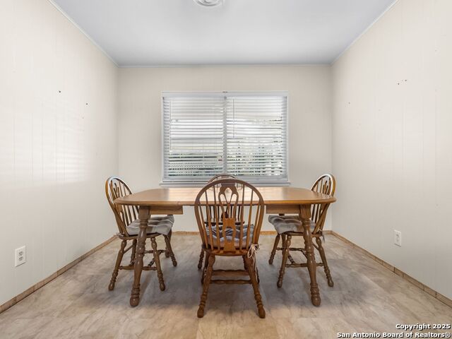 Listing photo id 15 for 2 Ridge  