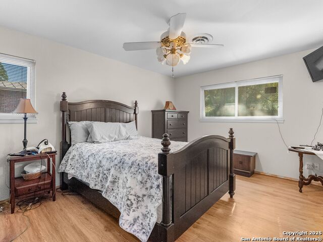 Listing photo id 16 for 2 Ridge  