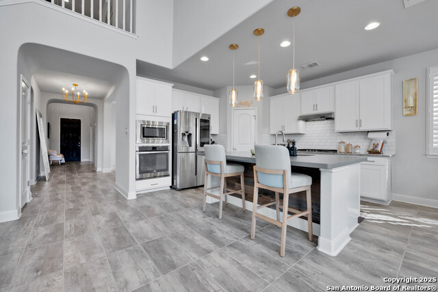 Image 12 of 56 For 8503 Desert Cove