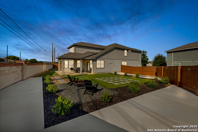 Image 2 of 56 For 8503 Desert Cove