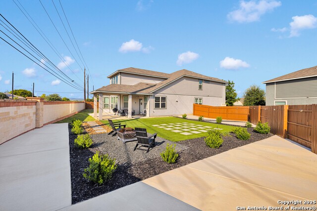 Image 43 of 56 For 8503 Desert Cove