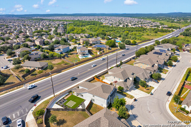 Image 50 of 56 For 8503 Desert Cove