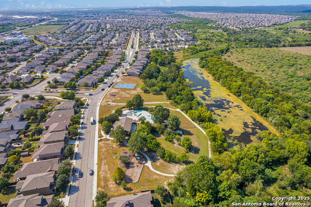 Image 55 of 56 For 8503 Desert Cove