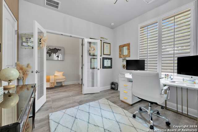 Image 8 of 56 For 8503 Desert Cove