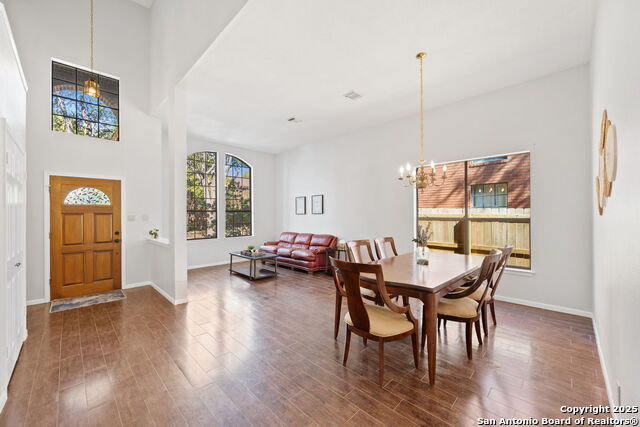 Image 11 of 28 For 8910 Lost Woods