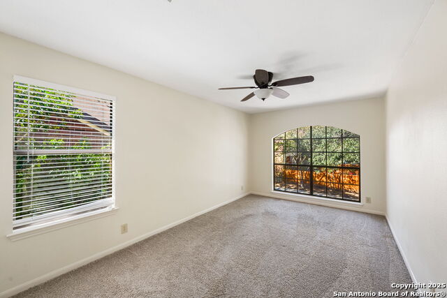 Image 21 of 28 For 8910 Lost Woods