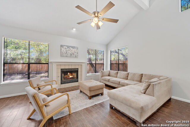 Image 5 of 28 For 8910 Lost Woods