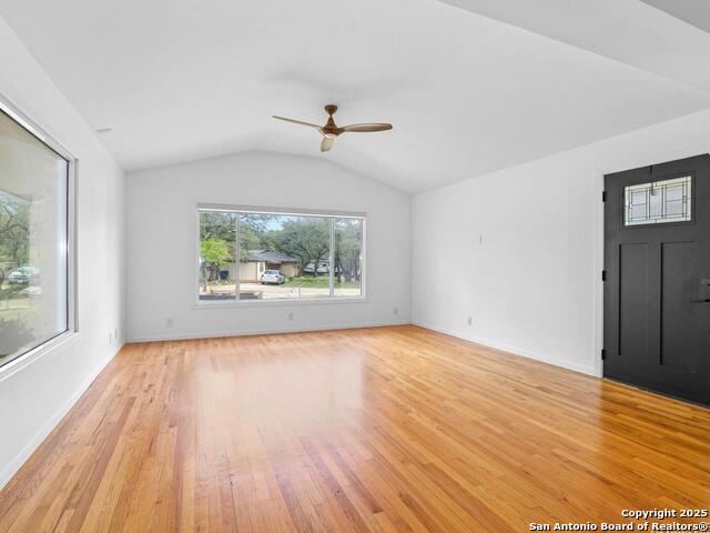 Image 13 of 37 For 17303 Blue Rock