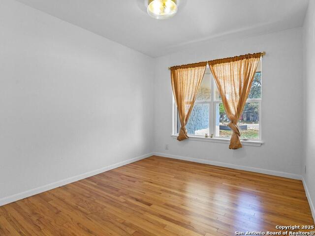 Image 26 of 37 For 17303 Blue Rock